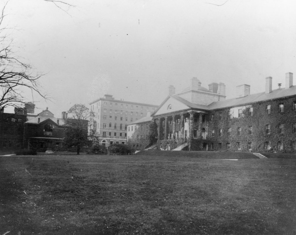 Lawn of the Bulfinch Building, 1901